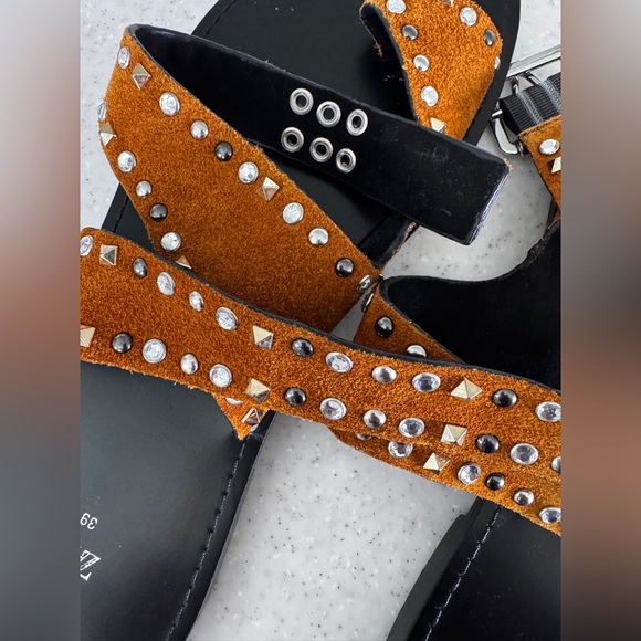 Zara Orange and Black Strappy Sandals with Studs - Picture 2 of 9